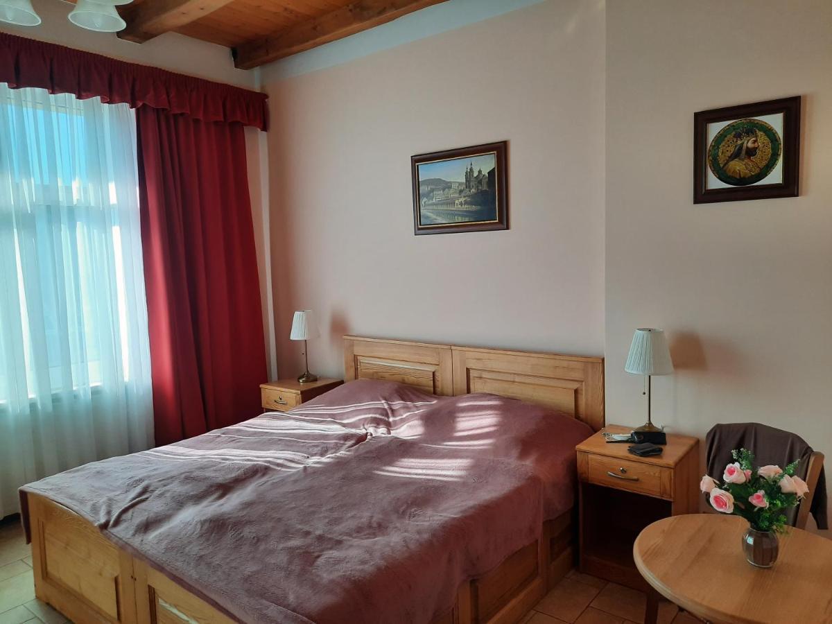 Appartment Centrum Karlsbad Buitenkant foto
