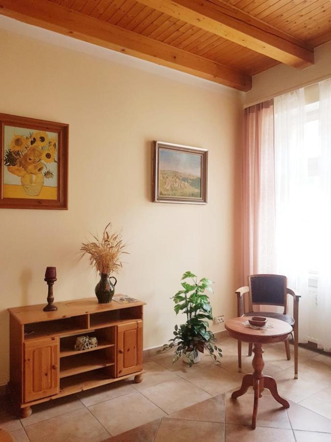 Appartment Centrum Karlsbad Buitenkant foto